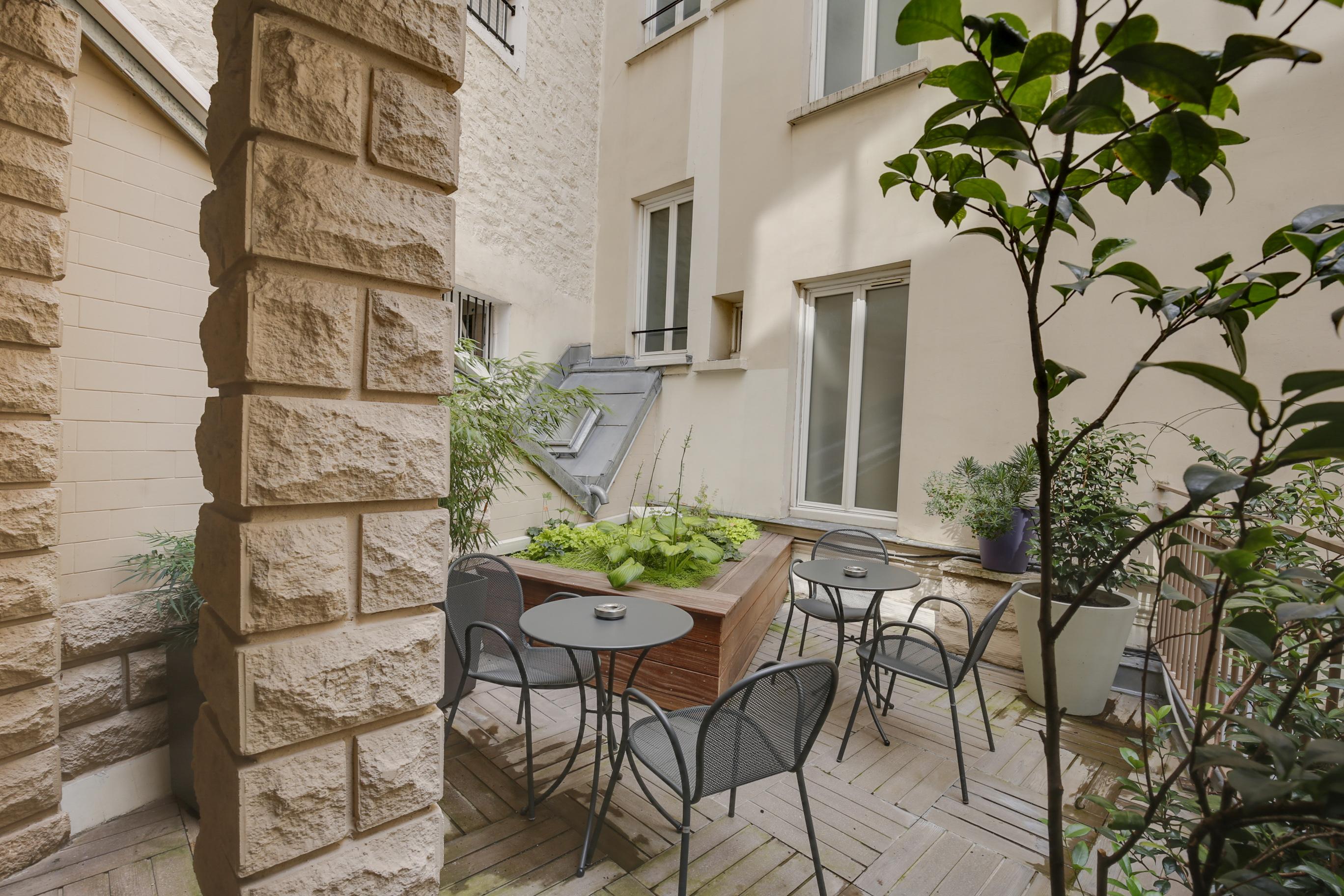 Hotel Du Printemps Париж Екстериор снимка