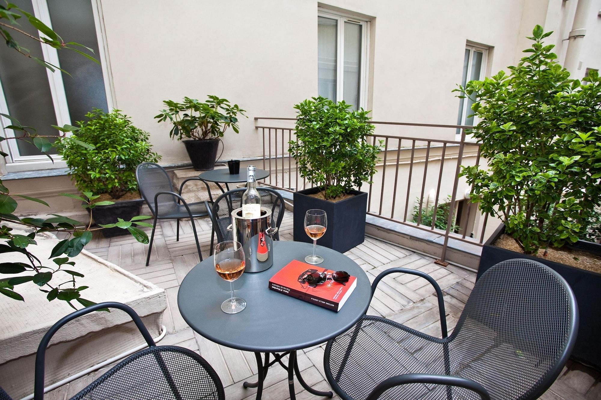 Hotel Du Printemps Париж Екстериор снимка
